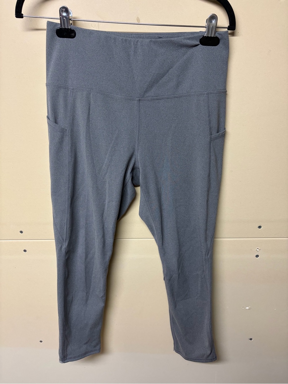 2/$30⚡️- LEGGINGS | Women’s Head capris leggings size medium